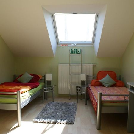 Freundlich Helles Appartment Cologne Exterior photo