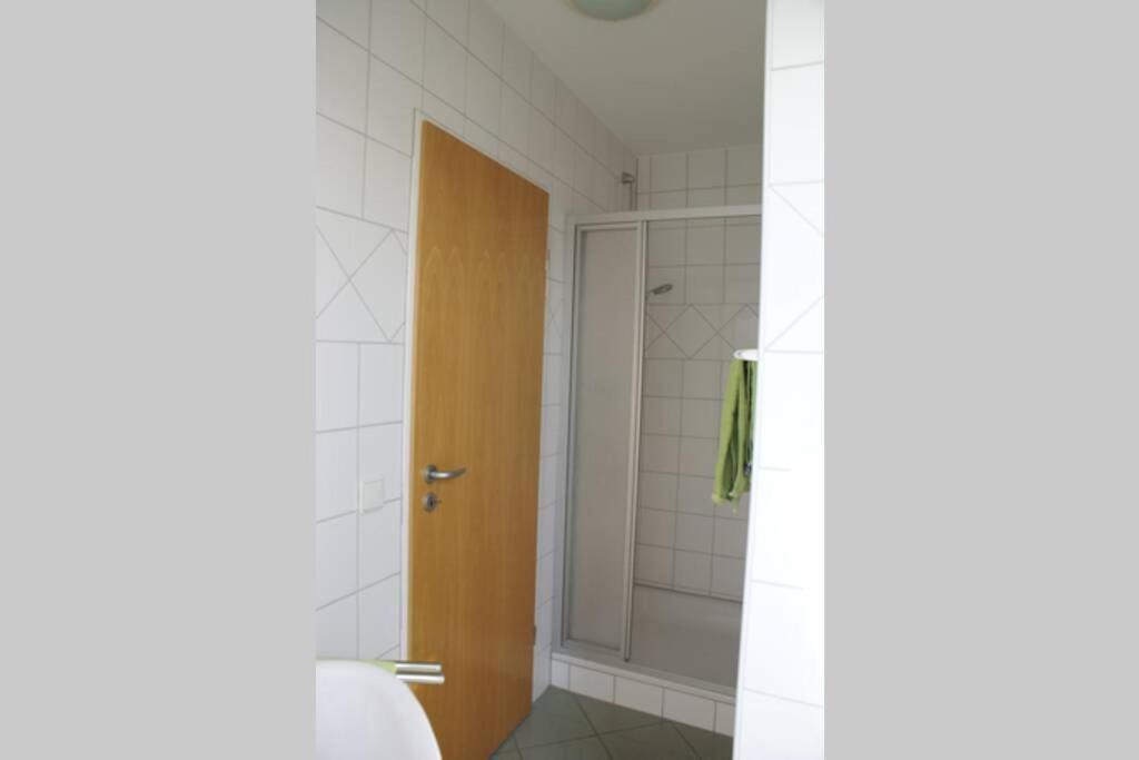 Freundlich Helles Appartment Cologne Exterior photo