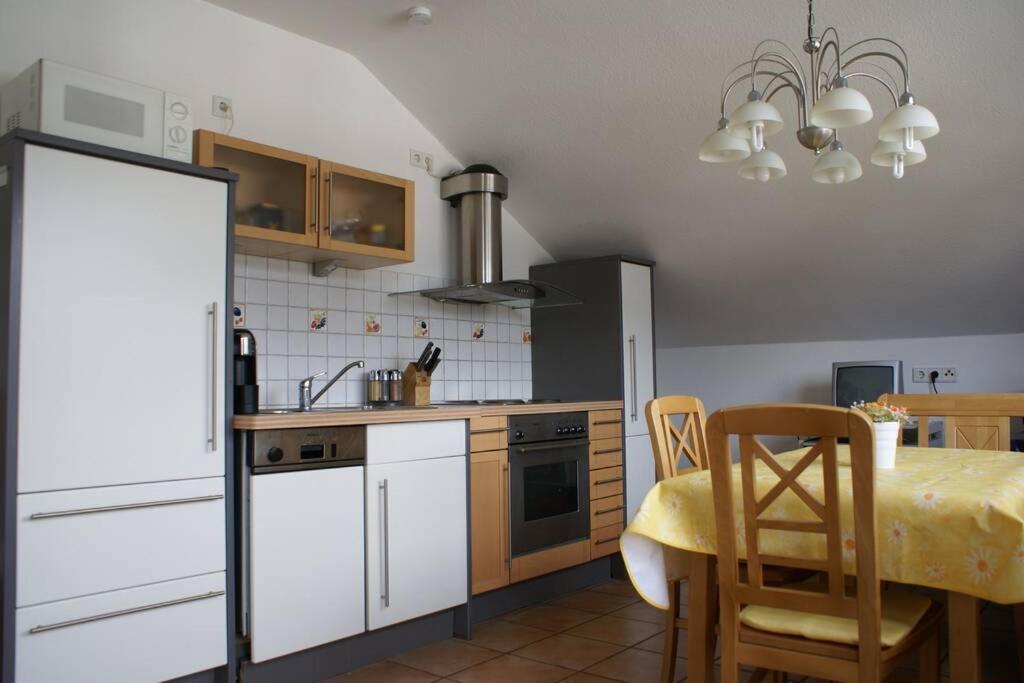 Freundlich Helles Appartment Cologne Exterior photo
